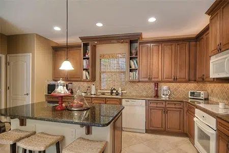 Armarios de 42 pulgadas